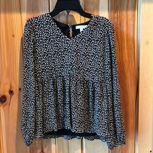 Chelsea & Violet Black and White Floral Blouse